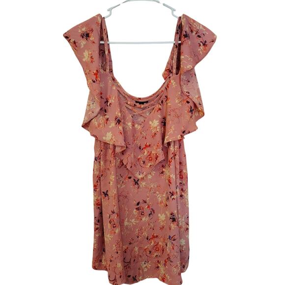 Torrid Shirt Size 2 2x Pink Flowers Cold Shoulder Criss Cross Neck Romantic Cute - Picture 1 of 7